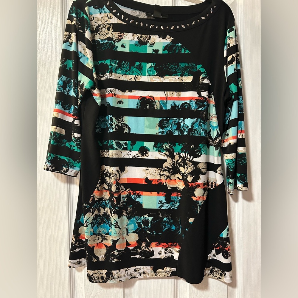 Style and Co . Beautiful Blouse size XL
